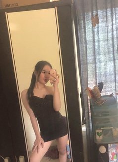 Queen Amelia - Transsexual escort in Jakarta Photo 10 of 30
