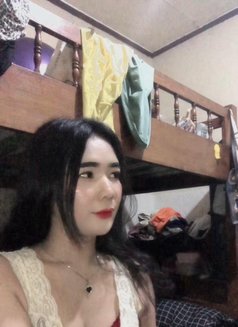 Queen Amelia - Transsexual escort in Jakarta Photo 18 of 30
