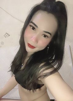 Queen Amelia - Transsexual escort in Jakarta Photo 24 of 30