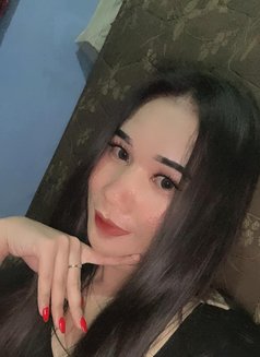 Queen Amelia - Transsexual escort in Jakarta Photo 1 of 15