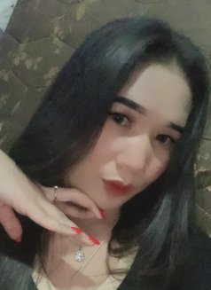 Queen Amelia - Transsexual escort in Jakarta Photo 2 of 15