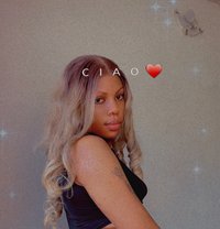Queen Anabel - Transsexual dominatrix in Abuja