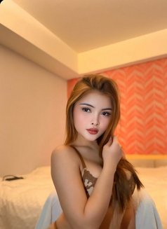 Queen Angela - Transsexual escort in Taipei Photo 24 of 27