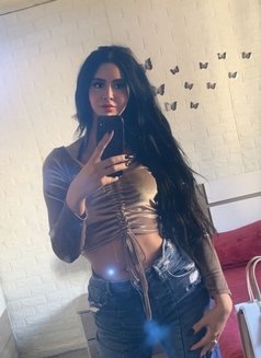 queen annabelle - Transsexual escort in Beirut Photo 18 of 30