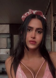 queen annabelle - Transsexual escort in Beirut Photo 24 of 30