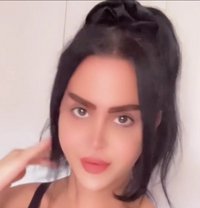 queen annabelle - Transsexual escort in Beirut Photo 30 of 30