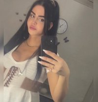 queen annabelle - Transsexual escort in Beirut Photo 26 of 30