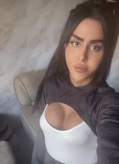 queen annabelle - Acompañantes transexual in Beirut Photo 26 of 28