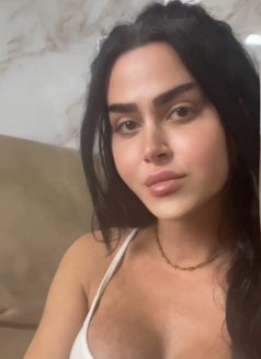 queen annabelle - Transsexual escort in Beirut Photo 21 of 30