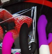 Queen bella - escort in Kuwait