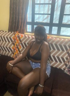 Elliana in town ..ana nagar - escort in Chennai Photo 3 of 5