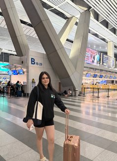Queen Carly - Acompañantes transexual in Manila Photo 24 of 26