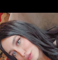 Queen Dana - Transsexual escort in Windsor