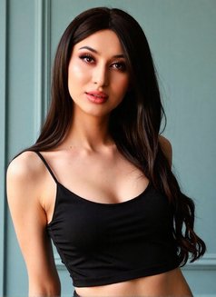 Queen Diana from Moscow big dick🇷🇺 - Acompañantes transexual in Al Manama Photo 8 of 27