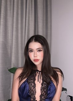 Queen Dino - Transsexual escort in Riyadh Photo 5 of 9