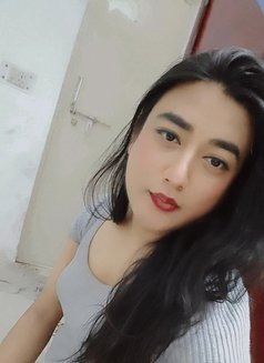 Queen Diva - Transsexual escort in Gurgaon Photo 2 of 9