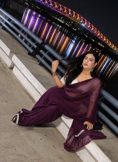 Queen Diva - Transsexual escort in Gurgaon Photo 4 of 9