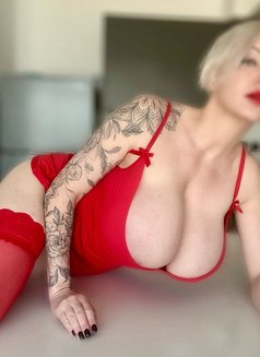 Queen Eva - Pornsex & Mistress - escort in Dubai Photo 29 of 30