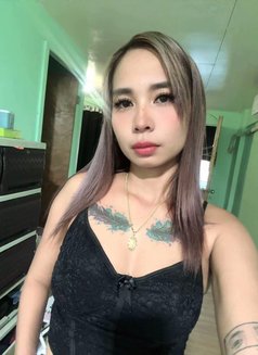 Queen - puta in Makati City Photo 14 of 24