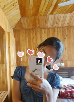 Queen Gfe Cam Show & Meet - escort in Noida Photo 3 of 3