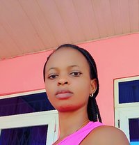 Queen - escort in Abidjan