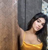 Queen Gia - Acompañantes transexual in Mumbai