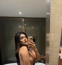 Queen Gia - Transsexual escort in Mumbai