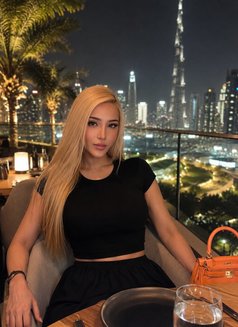 Queen Goddess Natasha - Transsexual escort in Abu Dhabi Photo 2 of 21