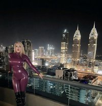 Queen Goddess Natasha - Transsexual escort in Abu Dhabi