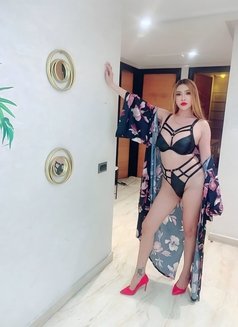 QUEEN GODDESS NATASHA - Transsexual escort in Abu Dhabi Photo 12 of 18