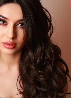 Queen Helena big dick exclusive in Jedd - Transsexual escort in Jeddah Photo 23 of 23