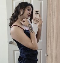 "Queen in my natural Body" - Transsexual escort in Bangalore Photo 17 of 22