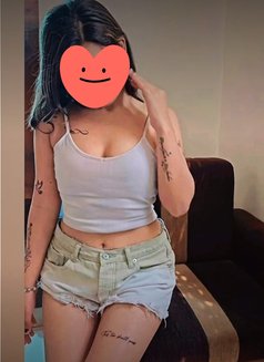 Queen Independant Escort - escort in New Delhi Photo 1 of 6