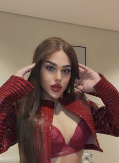 ๐ฑ๐ง QUEEN JIJI ๐ฑ๐ง - Transsexual escort in Riyadh Photo 29 of 30