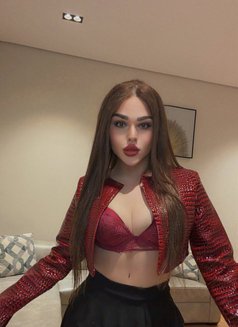 ๐ฑ๐ง QUEEN JIJI ๐ฑ๐ง - Transsexual escort in Riyadh Photo 30 of 30