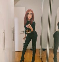 Queen Katty - Elite Ts Dom & BDSM Expert - Dominadora transexual in Kuala Lumpur Photo 29 of 30