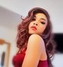 Queen Katty - Transsexual escort in Subang Jaya Photo 1 of 7