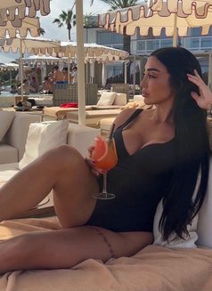 Queen Lady - escort in Tokyo Photo 3 of 5