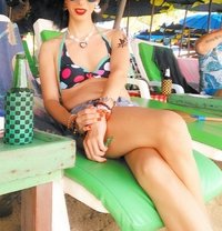Queen - Transsexual escort in Cairo