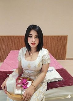 Queen Lucky - escort in Dubai Photo 20 of 30