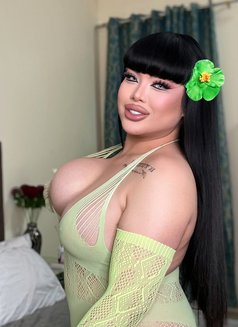 Queen Masha Thai🇹🇭mix 🇮🇷Iran100%BOTH - Transsexual escort in Abu Dhabi Photo 23 of 27