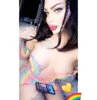 Queen Maya - Transsexual escort in Beirut