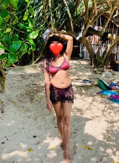 Queen Meen Hotwife – Vip Cuckold Couple - puta in Colombo Photo 6 of 13