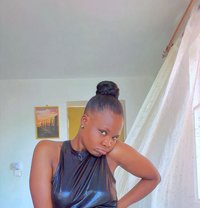 Queen Nasty and Hot - puta in Nairobi