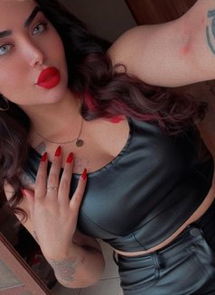 Queen Naya - Transsexual escort in Damascus Photo 9 of 12