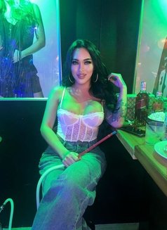Queen Nikki (Ladyboy Thailand) - Transsexual escort in Dubai Photo 2 of 3