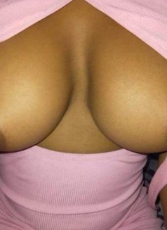 Queen of Best Blowjob And Best Cam 24/7 - escort in Hyderabad Photo 9 of 9