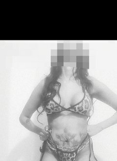 Queen of Bj, Rimming,Nude camshows - puta in Bangalore Photo 5 of 5