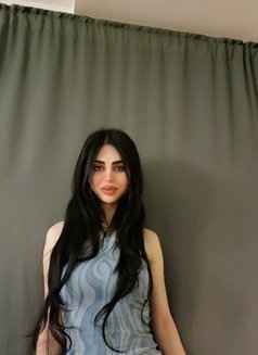 Queen of Control - Transsexual escort in Berlin Photo 2 of 12