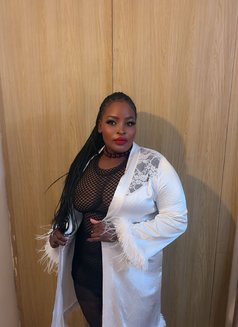 Queen of face sitting and BDSM - escort in Noida Photo 3 of 3